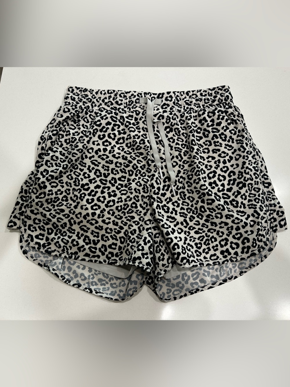 Buff Bunny Black and White Leopard Print Athletic lined Shorts size small